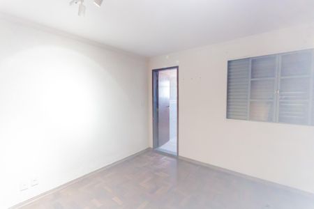 Casa à venda com 128m², 3 quartos e 2 vagas Casa à venda com 128m², 3 quartos e 2 vagasSuíte