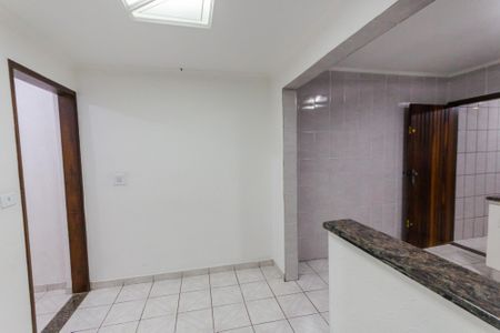 Casa à venda com 128m², 3 quartos e 2 vagas Casa à venda com 128m², 3 quartos e 2 vagasCopa