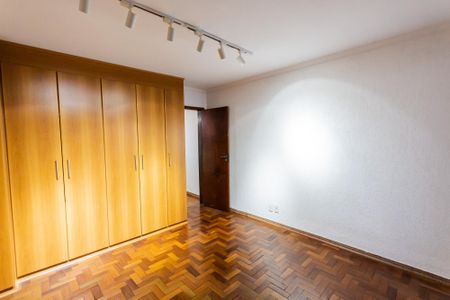 Casa à venda com 128m², 3 quartos e 2 vagas Casa à venda com 128m², 3 quartos e 2 vagasSuíte