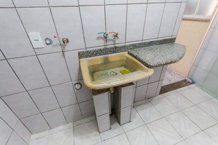 Casa à venda com 128m², 3 quartos e 2 vagas Casa à venda com 128m², 3 quartos e 2 vagasÁrea de Serviço