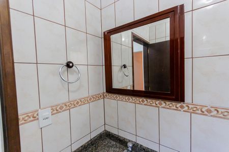 Casa à venda com 128m², 3 quartos e 2 vagas Casa à venda com 128m², 3 quartos e 2 vagasBanheiro 2