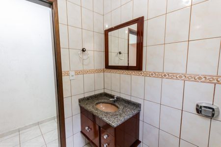 Casa à venda com 128m², 3 quartos e 2 vagas Casa à venda com 128m², 3 quartos e 2 vagasBanheiro 2