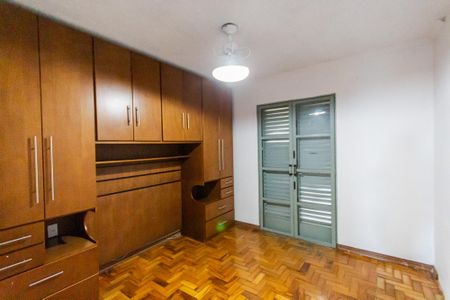 Casa à venda com 128m², 3 quartos e 2 vagas Casa à venda com 128m², 3 quartos e 2 vagasQuarto 2