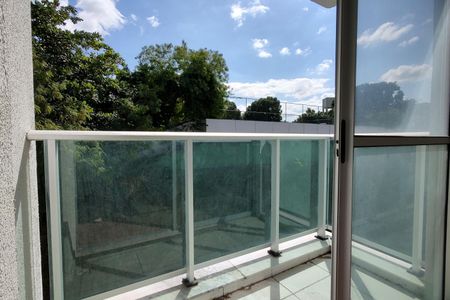 Apartamento à venda com 55m², 2 quartos e 1 vagaVaranda