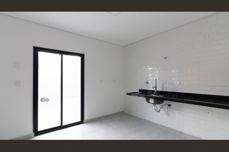 Casa à venda com 100m², 3 quartos e 2 vagas Casa à venda com 100m², 3 quartos e 2 vagasCozinha