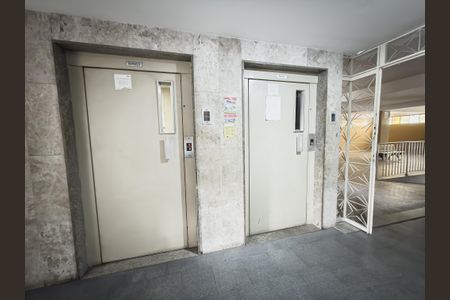 Apartamento à venda com 92m², 3 quartos e 1 vagaÁrea comum - Elevador