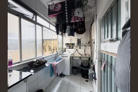 Apartamento à venda com 92m², 3 quartos e 1 vagaÁrea de Serviço