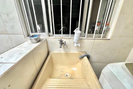 Casa à venda com 160m², 4 quartos e 2 vagas Casa à venda com 160m², 4 quartos e 2 vagasÁrea de Serviço