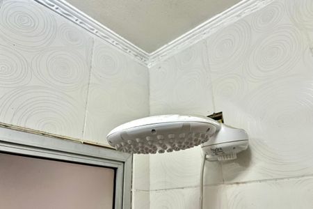 Casa à venda com 160m², 4 quartos e 2 vagas Casa à venda com 160m², 4 quartos e 2 vagasBanheiro Social