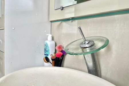 Casa à venda com 160m², 4 quartos e 2 vagas Casa à venda com 160m², 4 quartos e 2 vagasBanheiro da Suíte 2