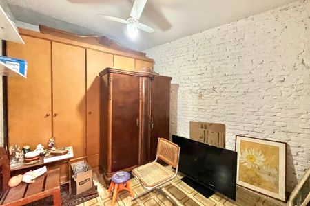 Casa à venda com 160m², 4 quartos e 2 vagas Casa à venda com 160m², 4 quartos e 2 vagasQuarto de Serviço