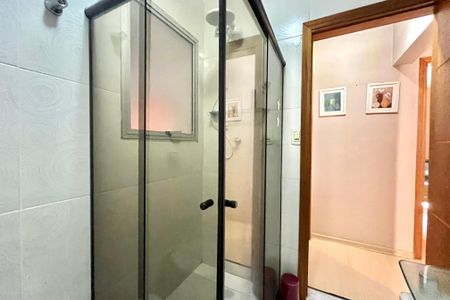 Casa à venda com 160m², 4 quartos e 2 vagas Casa à venda com 160m², 4 quartos e 2 vagasBanheiro Social