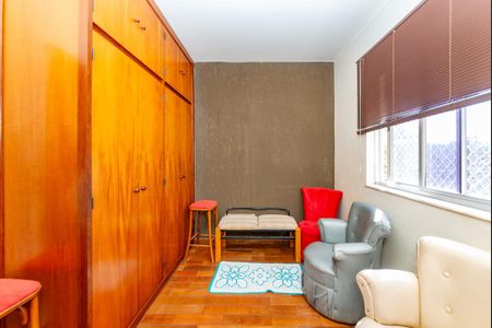 Apartamento para alugar com 99m², 4 quartos e 2 vagas Apartamento para alugar com 99m², 4 quartos e 2 vagasQuarto 2