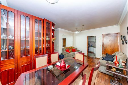 Apartamento para alugar com 99m², 4 quartos e 2 vagas Apartamento para alugar com 99m², 4 quartos e 2 vagasSala