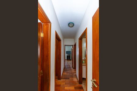 Apartamento para alugar com 99m², 4 quartos e 2 vagas Apartamento para alugar com 99m², 4 quartos e 2 vagasCorredor