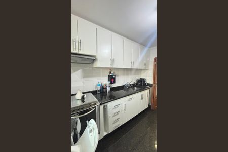 Apartamento à venda com 100m², 3 quartos e 2 vagasCozinha