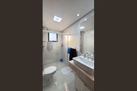 Apartamento à venda com 100m², 3 quartos e 2 vagasBanheiro Social