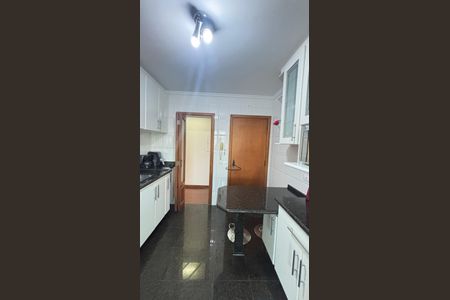 Apartamento à venda com 100m², 3 quartos e 2 vagasCozinha