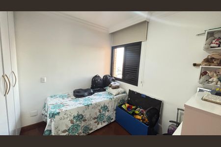 Apartamento à venda com 100m², 3 quartos e 2 vagasQuarto 2