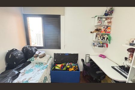 Apartamento à venda com 100m², 3 quartos e 2 vagasQuarto 2