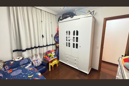 Apartamento à venda com 100m², 3 quartos e 2 vagasQuarto 1