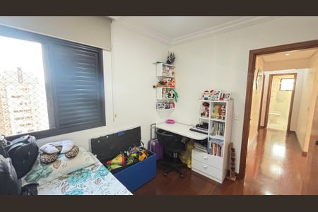 Apartamento à venda com 100m², 3 quartos e 2 vagasQuarto 2