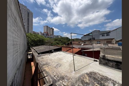 Casa à venda com 110m², 2 quartos e 2 vagasLaje