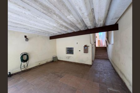 Casa à venda com 110m², 2 quartos e 2 vagasGaragem