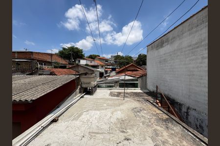 Casa à venda com 110m², 2 quartos e 2 vagasLaje