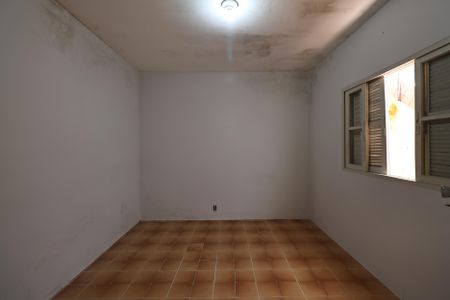 Casa à venda com 110m², 2 quartos e 2 vagasQuarto 2