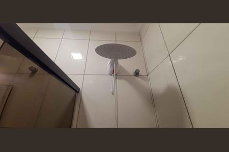 Casa à venda com 200m², 3 quartos e 4 vagasBanheiro Social