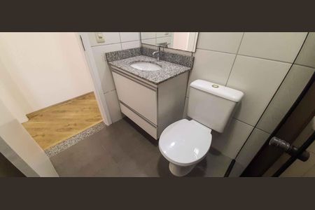 Casa à venda com 200m², 3 quartos e 4 vagasBanheiro Social