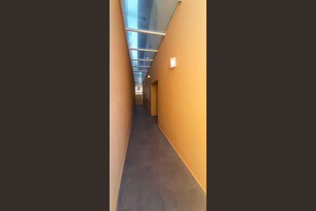 Casa à venda com 200m², 3 quartos e 4 vagasCorredor Externo