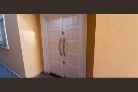 Casa à venda com 200m², 3 quartos e 4 vagasEntrada