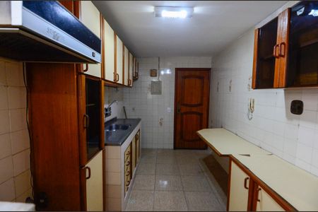 Apartamento à venda com 83m², 3 quartos e 1 vagaCozinha