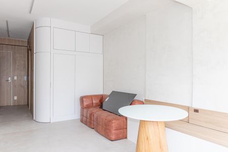 Apartamento para alugar com 33m², 1 quarto e sem vaga Apartamento para alugar com 33m², 1 quarto e sem vagaStudio