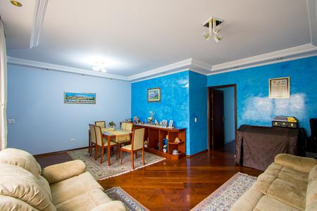 Sala de casa para alugar com 3 quartos, 210m² em Vila Cecilia Maria, Santo André