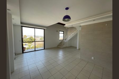 Apartamento para alugar com 120m², 3 quartos e 2 vagasSala