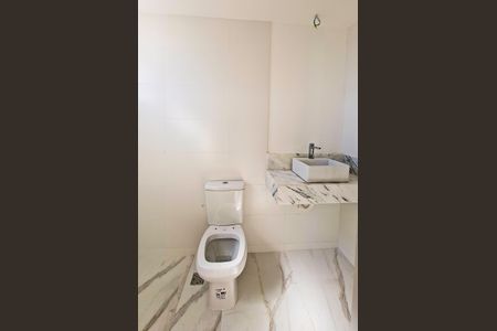 Apartamento para alugar com 108m², 2 quartos e 2 vagasBanheiro da Suíte