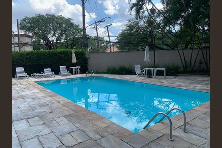 Apartamento à venda com 47m², 2 quartos e 1 vaga Apartamento à venda com 47m², 2 quartos e 1 vagaPiscina