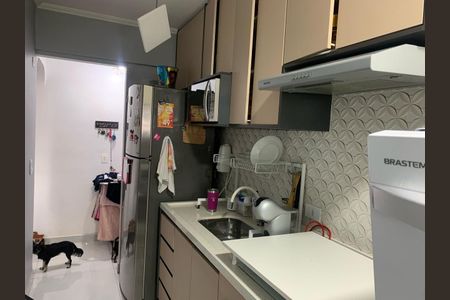 Cozinha de apartamento à venda com 2 quartos, 47m² em Alto de Pinheiros, São Paulo