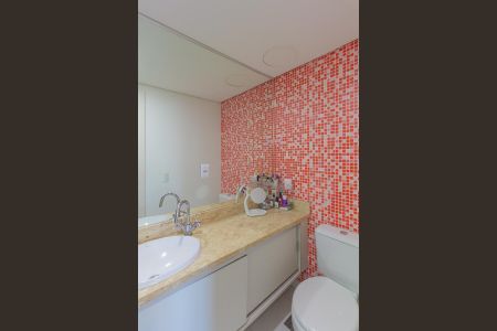 Apartamento à venda com 78m², 2 quartos e 1 vagaBanheiro da Suíte