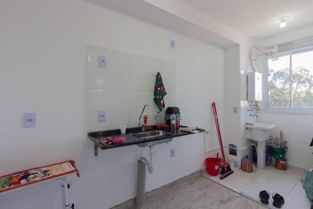 Apartamento à venda com 45m², 2 quartos e 1 vaga Apartamento à venda com 45m², 2 quartos e 1 vagaCozinha e Área de Serviço