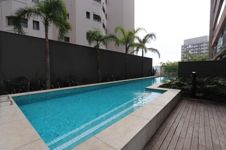 Studio para alugar com 25m², 1 quarto e sem vagaÁrea comum - Piscina