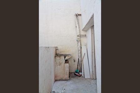 Casa para alugar com 50m², 2 quartos e sem vagaÁrea de Serviço