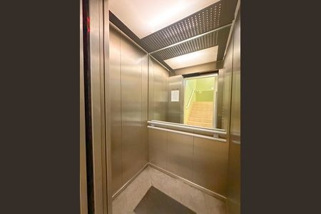 Apartamento para alugar com 122m², 3 quartos e sem vagaElevador