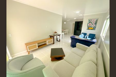 Apartamento para alugar com 122m², 3 quartos e sem vagaSala de TV