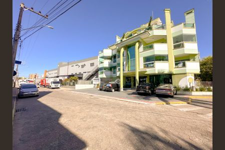 Apartamento para alugar com 122m², 3 quartos e sem vagaFachada