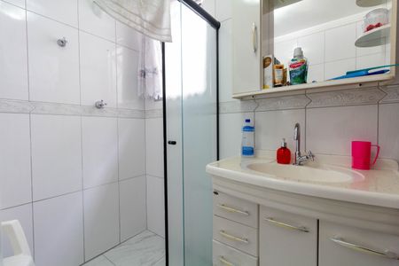 Casa à venda com 80m², 2 quartos e 1 vagaBanheiro 1