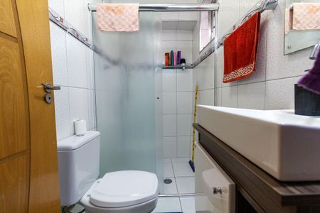 Casa à venda com 80m², 2 quartos e 1 vagaBanheiro 2